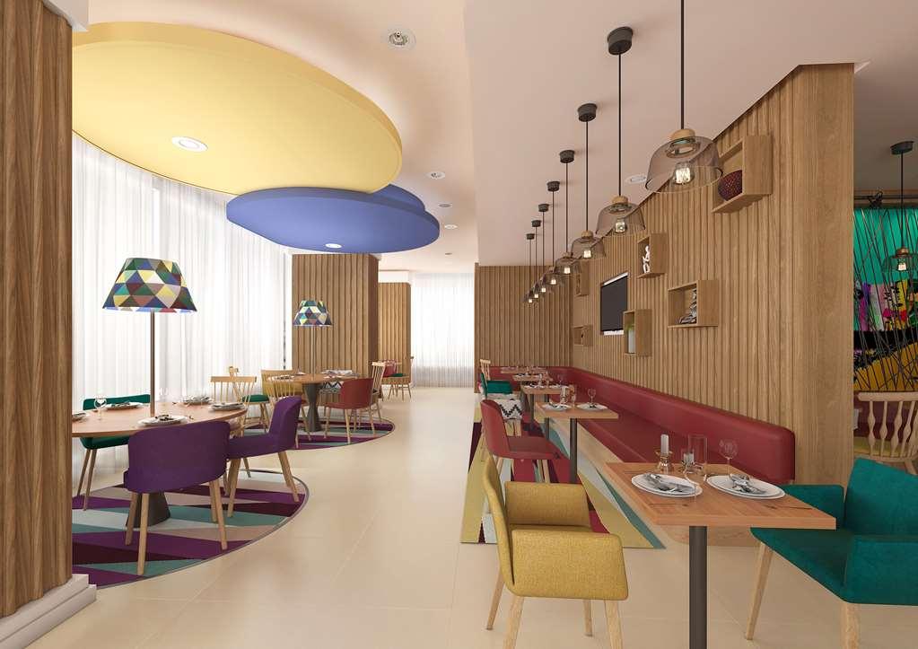 Hampton By Hilton Doha Old Town Hotel Restoran foto