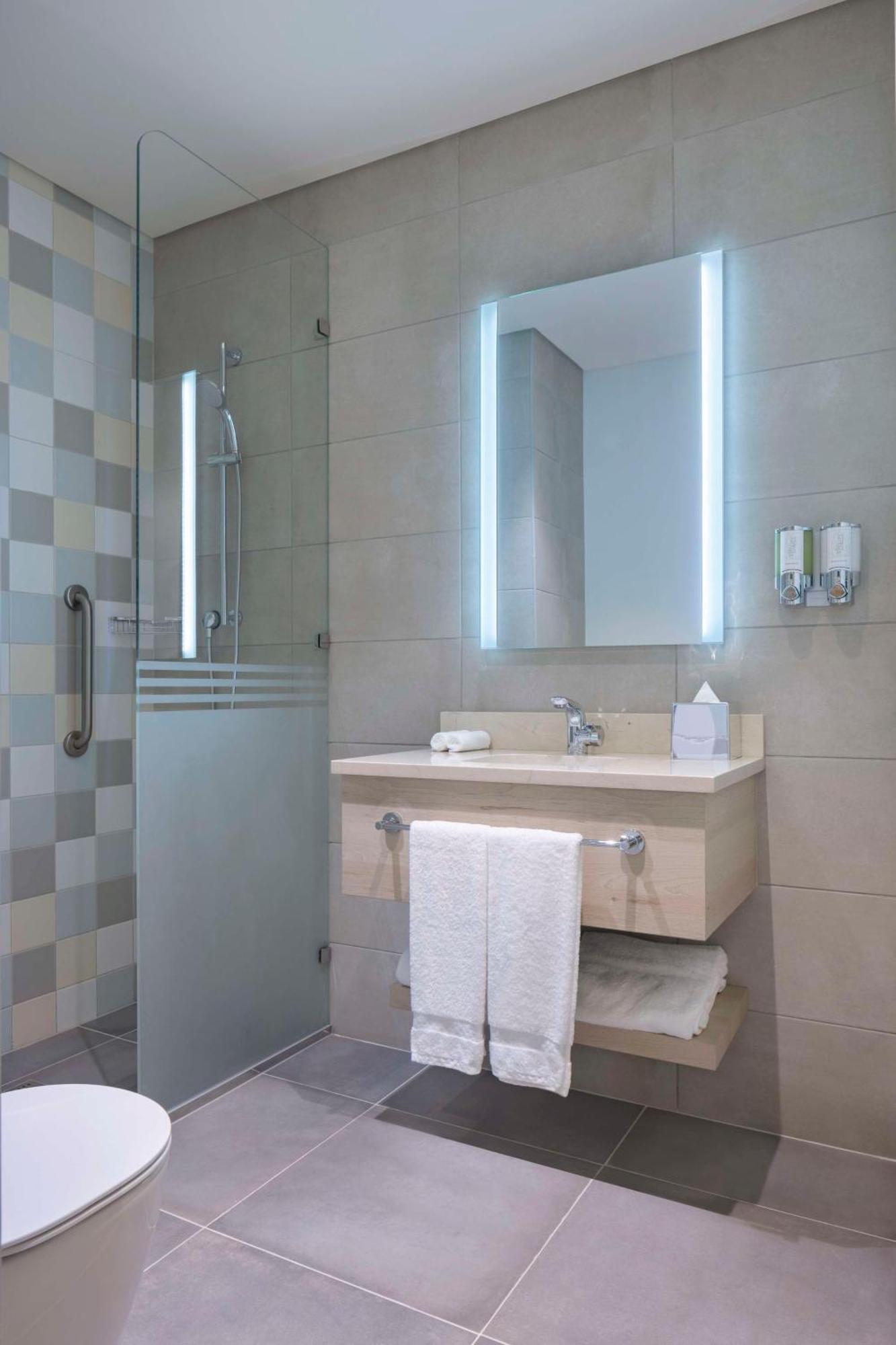 Hampton By Hilton Doha Old Town Hotel Bagian luar foto