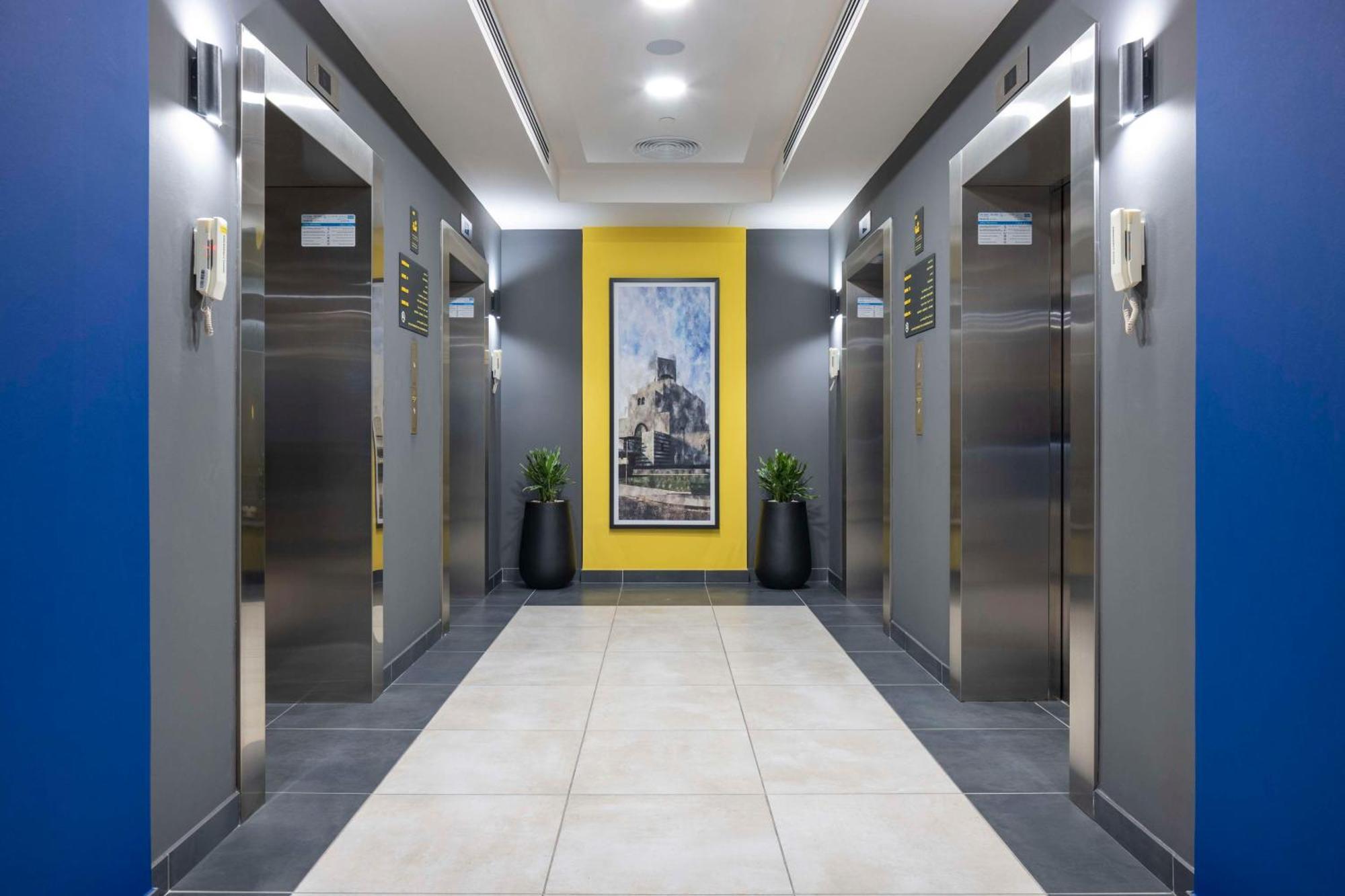 Hampton By Hilton Doha Old Town Hotel Bagian luar foto
